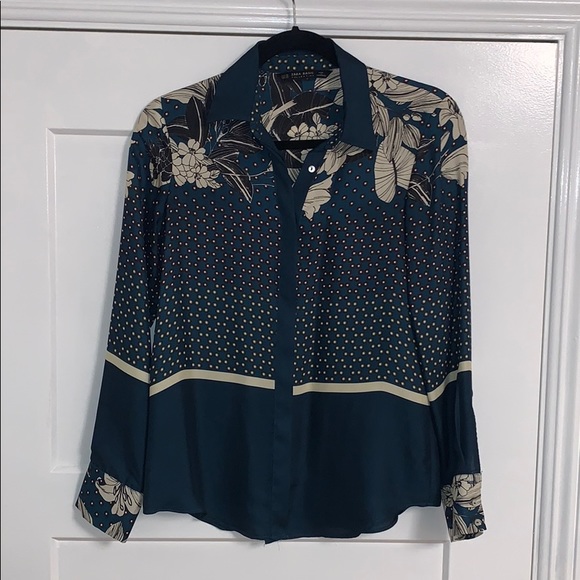 ZARA PRINTED BLOUSE size XS - Picture 1 of 5